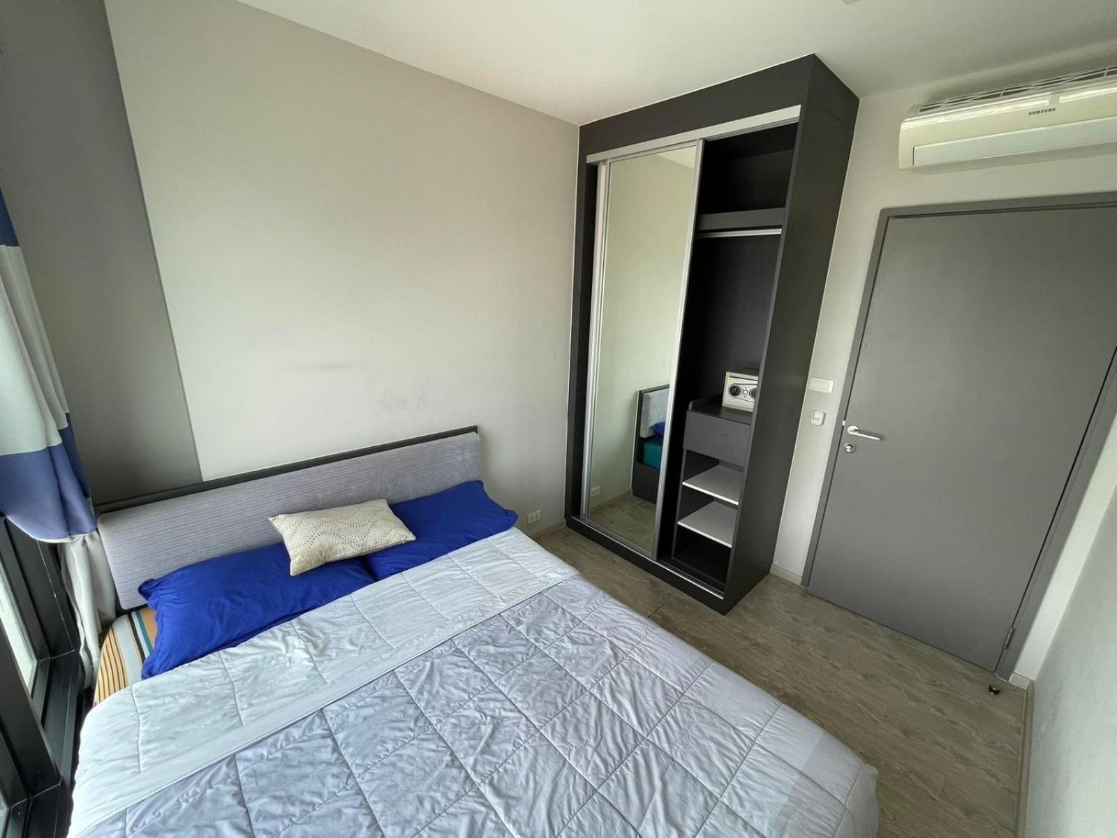 The Base Deluxe Lägenhet Pattaya Exteriör bild