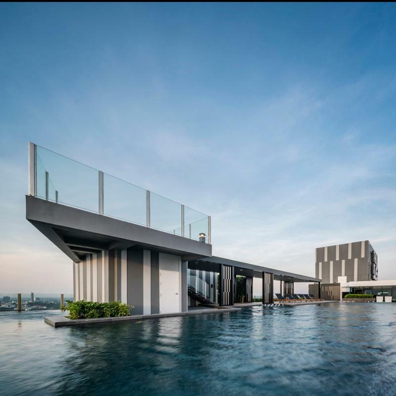 The Base Deluxe Lägenhet Pattaya Exteriör bild
