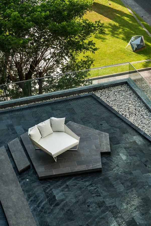 The Base Deluxe Lägenhet Pattaya Exteriör bild