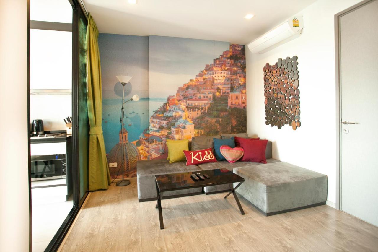 The Base Deluxe Lägenhet Pattaya Exteriör bild
